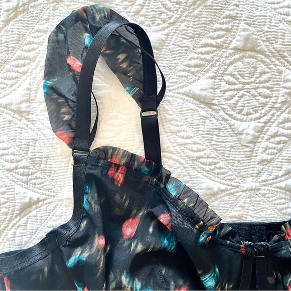 Torrid Sweet Ikat Black Floral Mesh Ruffle Underwire Bralette Size 3X NWT - Picture 11 of 14